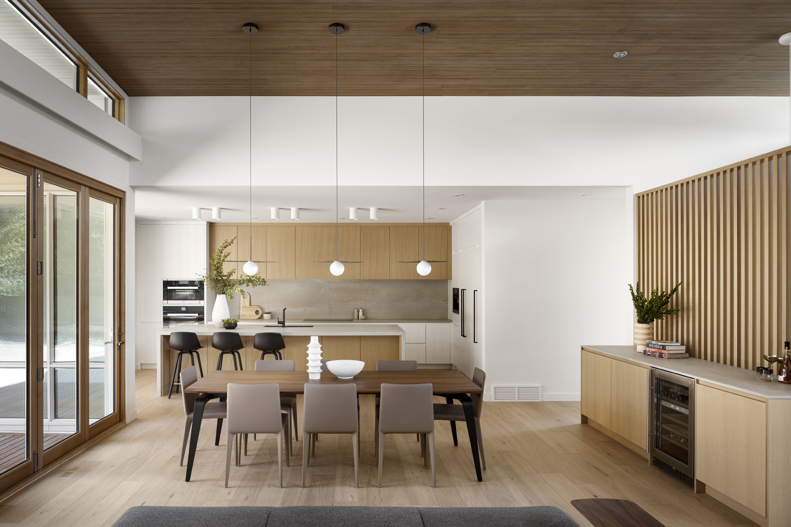 California modern int 102