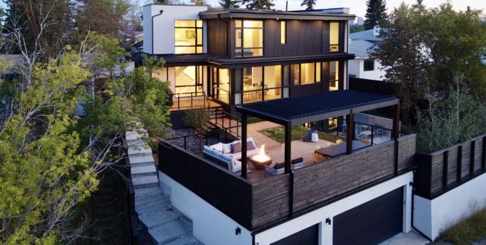 Multi story home resized