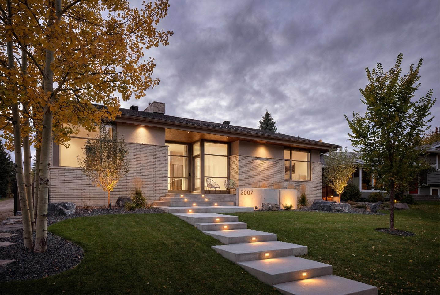 01 courtyard front oblique