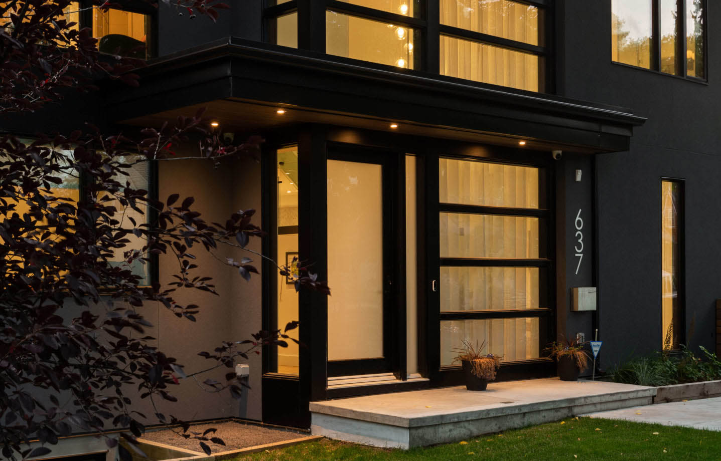 19 alloyhomes 1603mt pleasant9 exterior 002