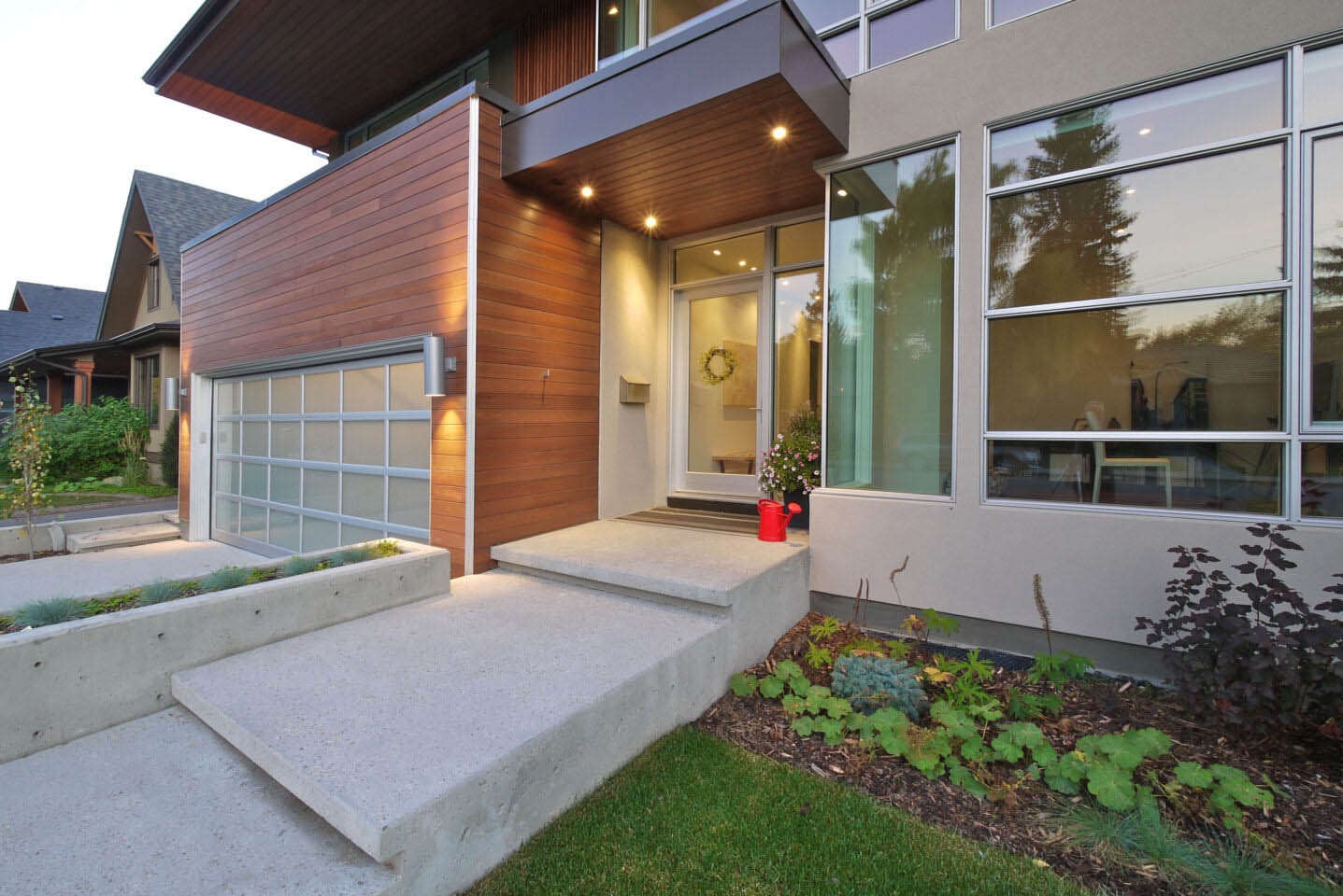 Elbow front entry step 2020