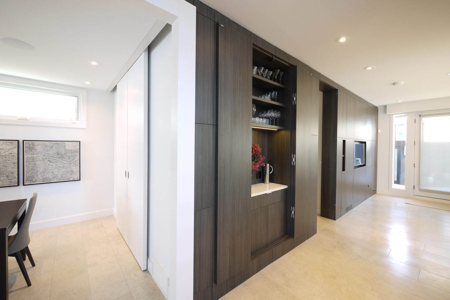 Glass dining and bar