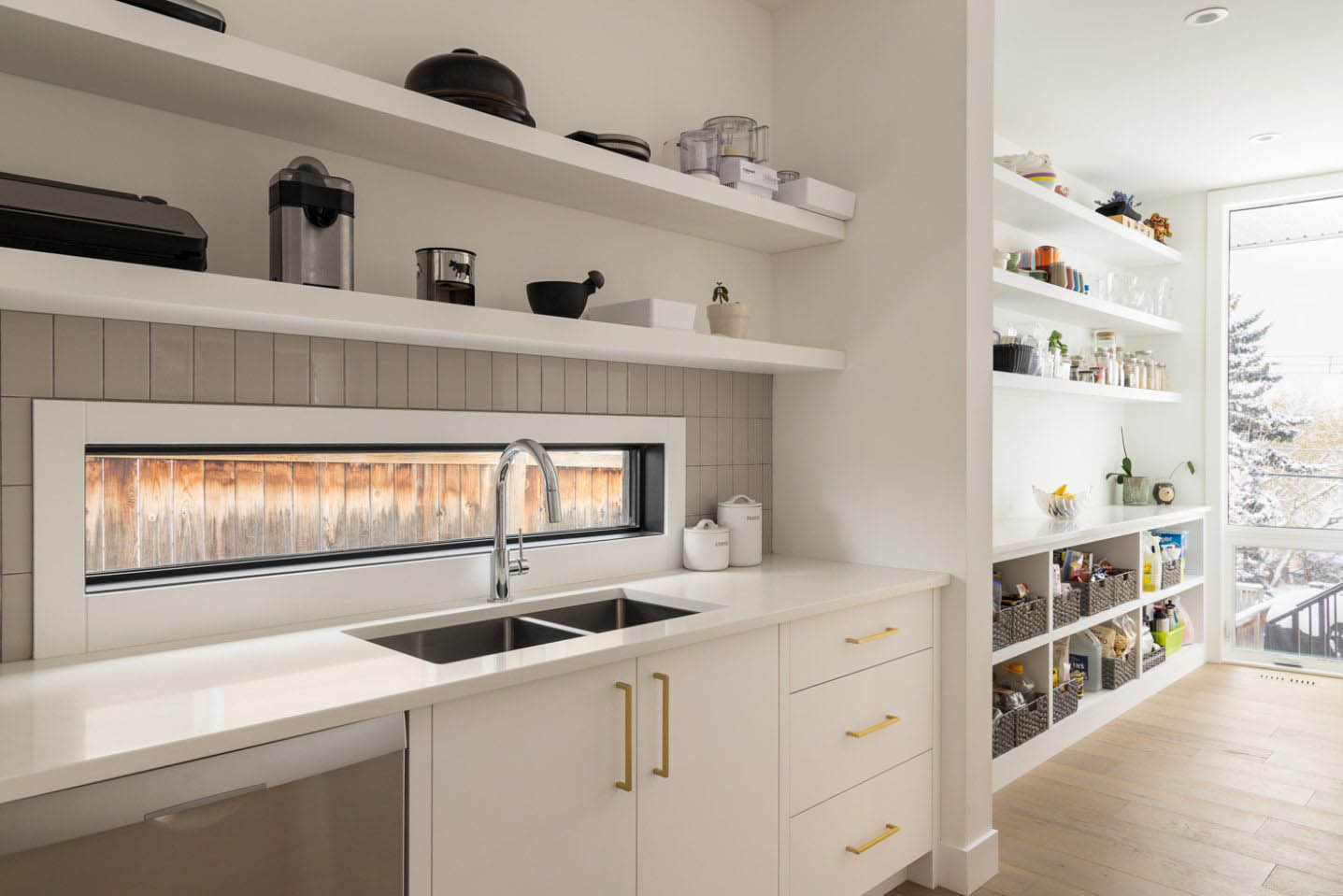 The lookout web res 016