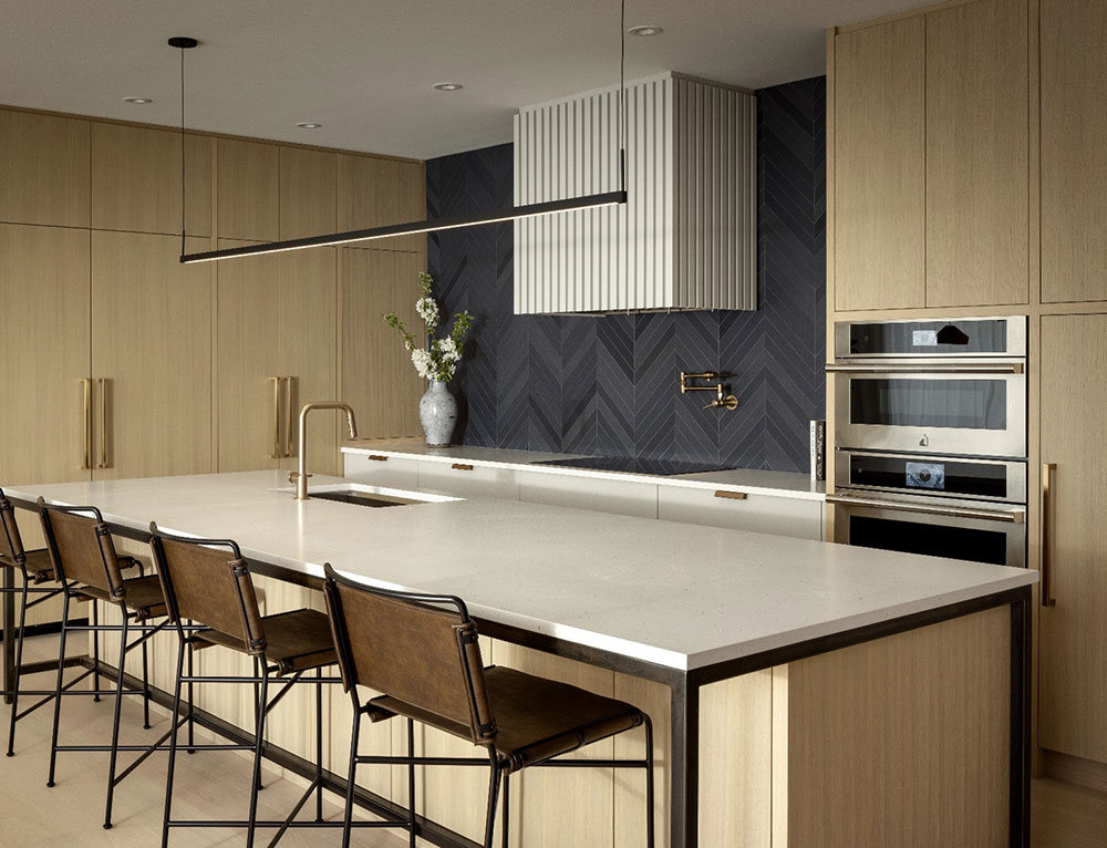 Kitchen counterhigh chairs